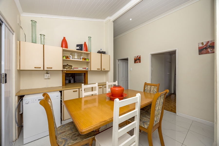 To Let 4 Bedroom Property for Rent in Townsend Estate Western Cape